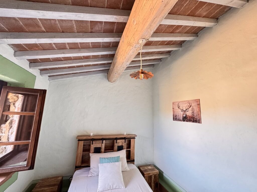 Camera con due letti nell'appartamento La carta, Borgo Braila, Umbria